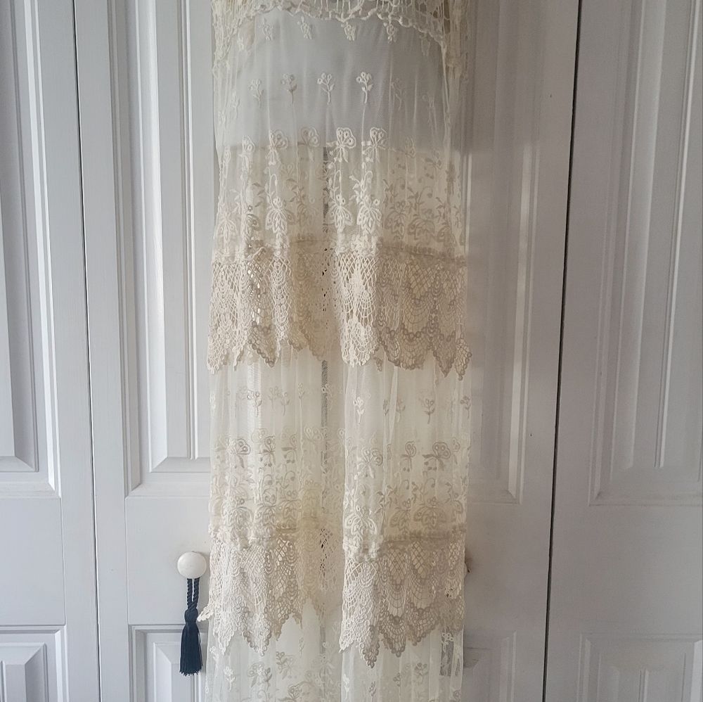 Boho Lace Maxi Dress in Ivory - Lightweight & Feminine - Picture 8 of 16